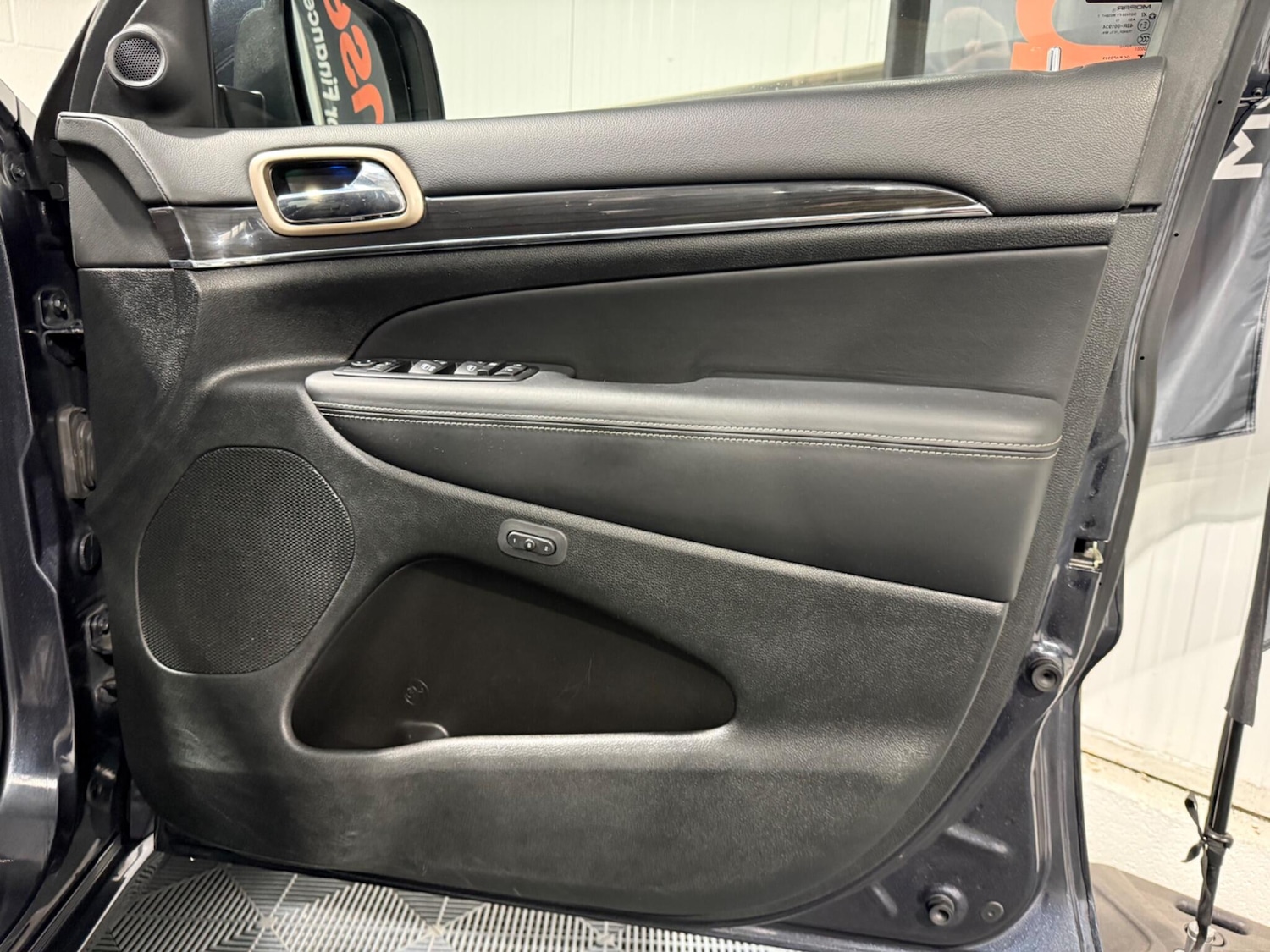 Used Jeep Grand Cherokee 2014 for sale - 77549495: Photo 50