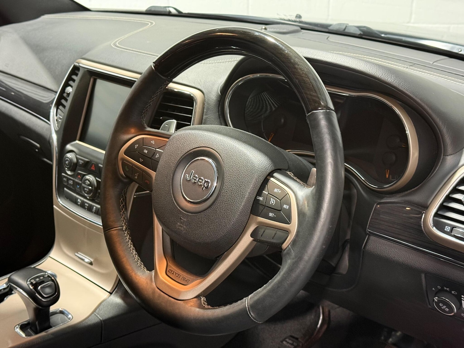 Used Jeep Grand Cherokee 2014 for sale - 77549495: Photo 62