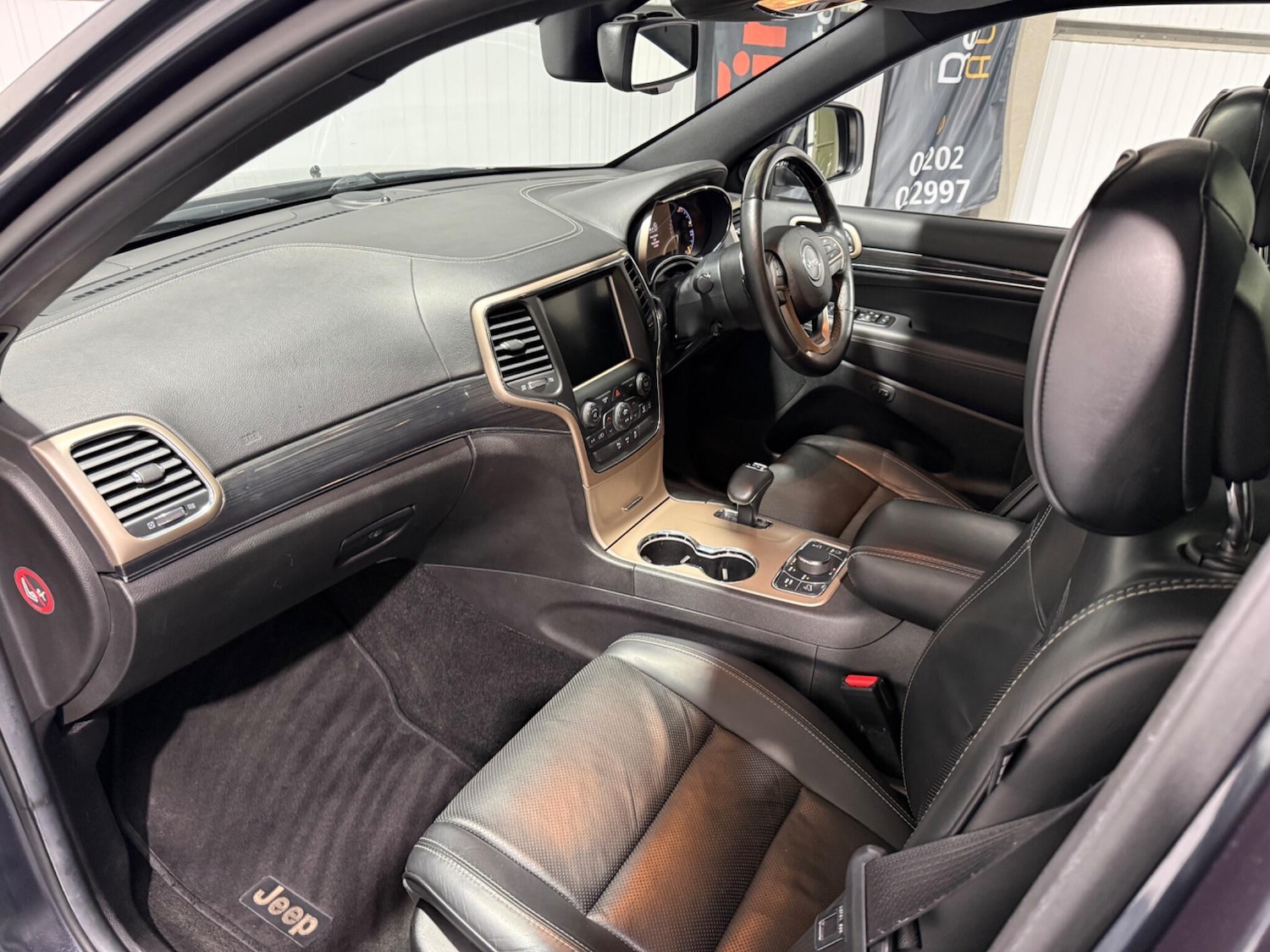 Used Jeep Grand Cherokee 2014 for sale - 77549495: Photo 66