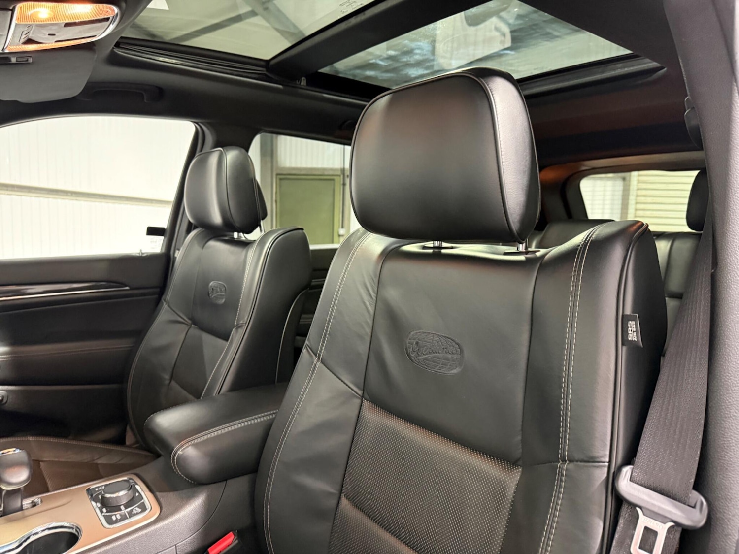 Used Jeep Grand Cherokee 2014 for sale - 77549495: Photo 68