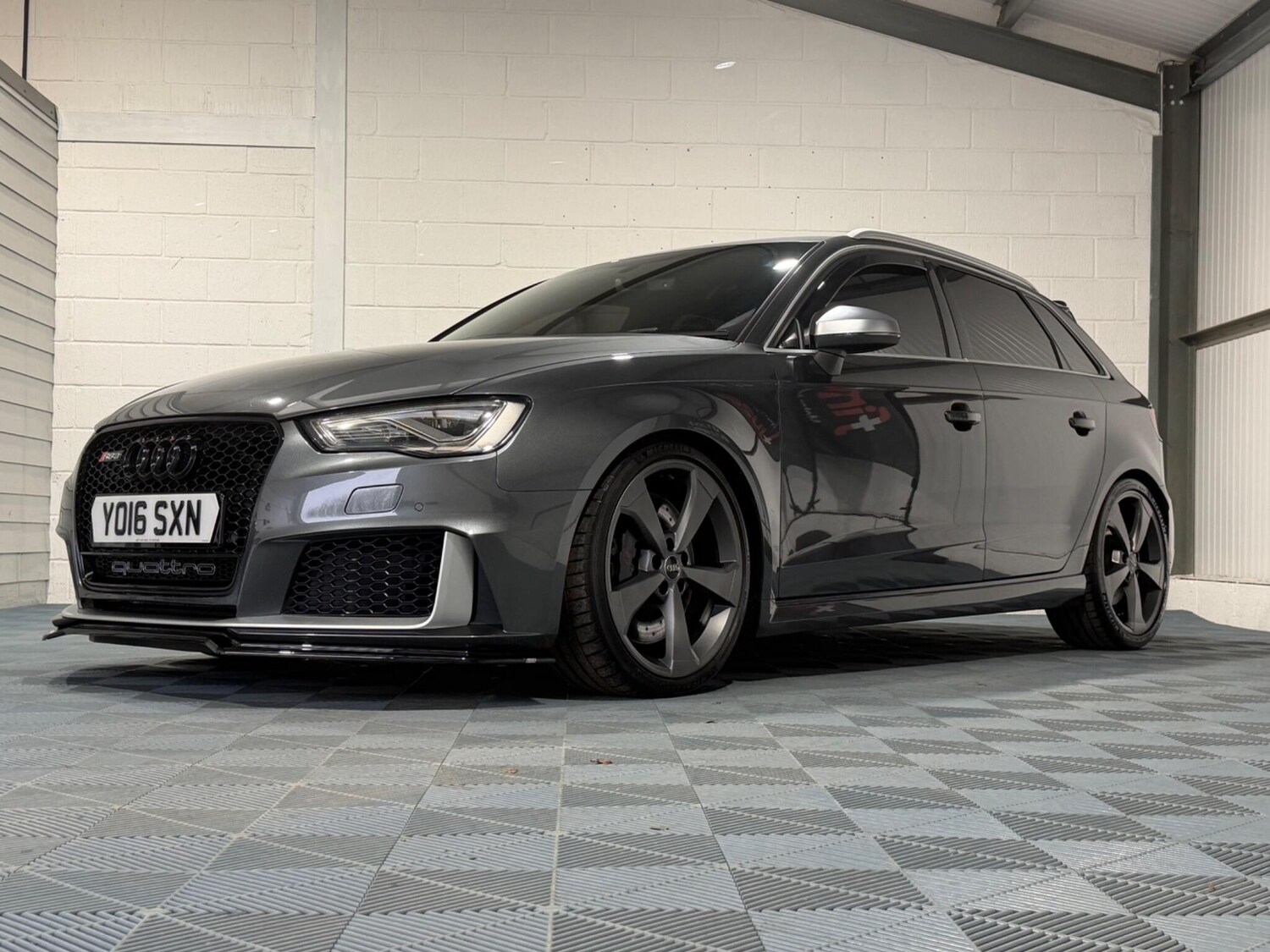 Used Audi RS3 2016 for sale - 77784059: Photo 12