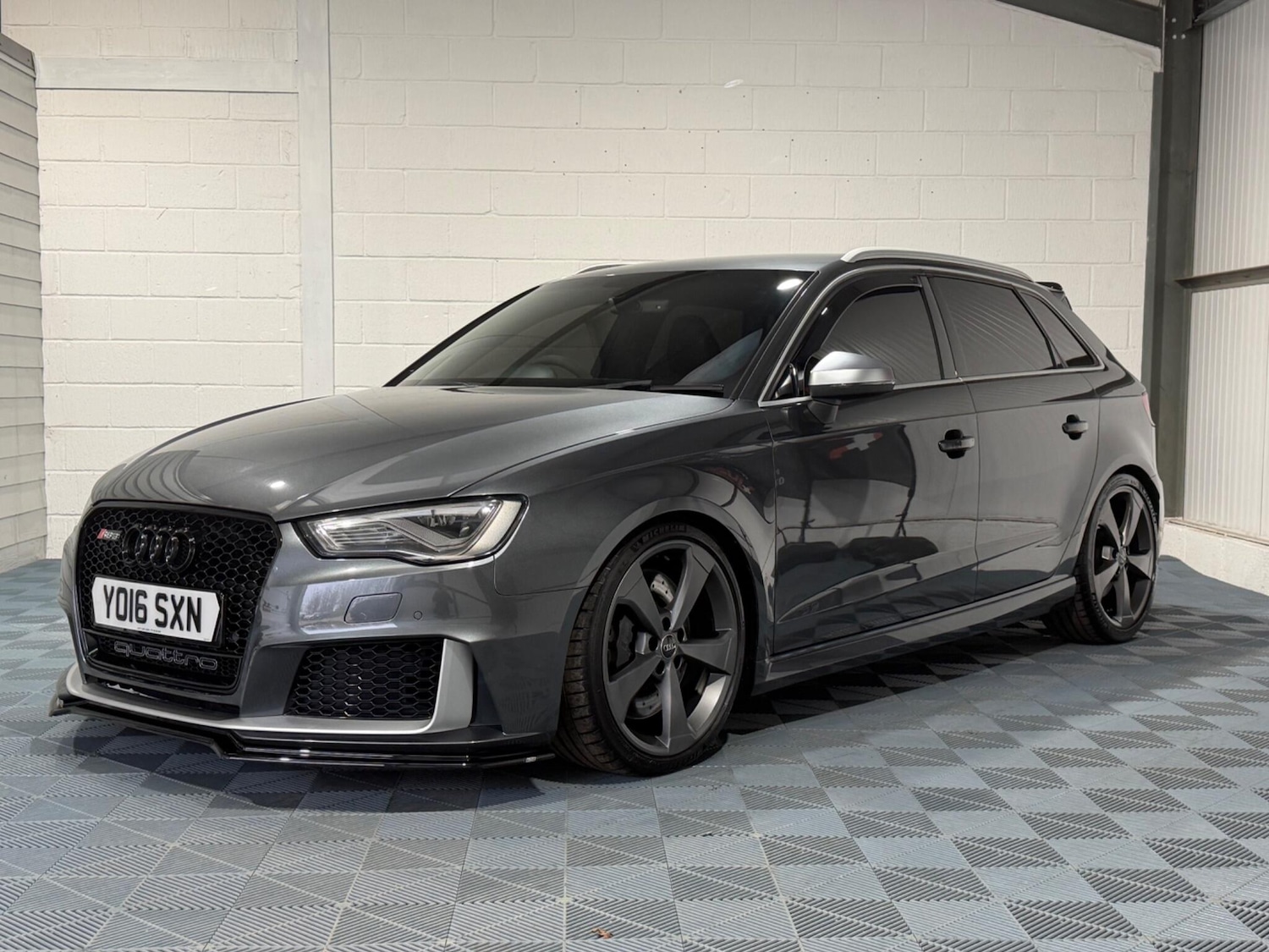 Used Audi RS3 2016 for sale - 77784059: Photo 13