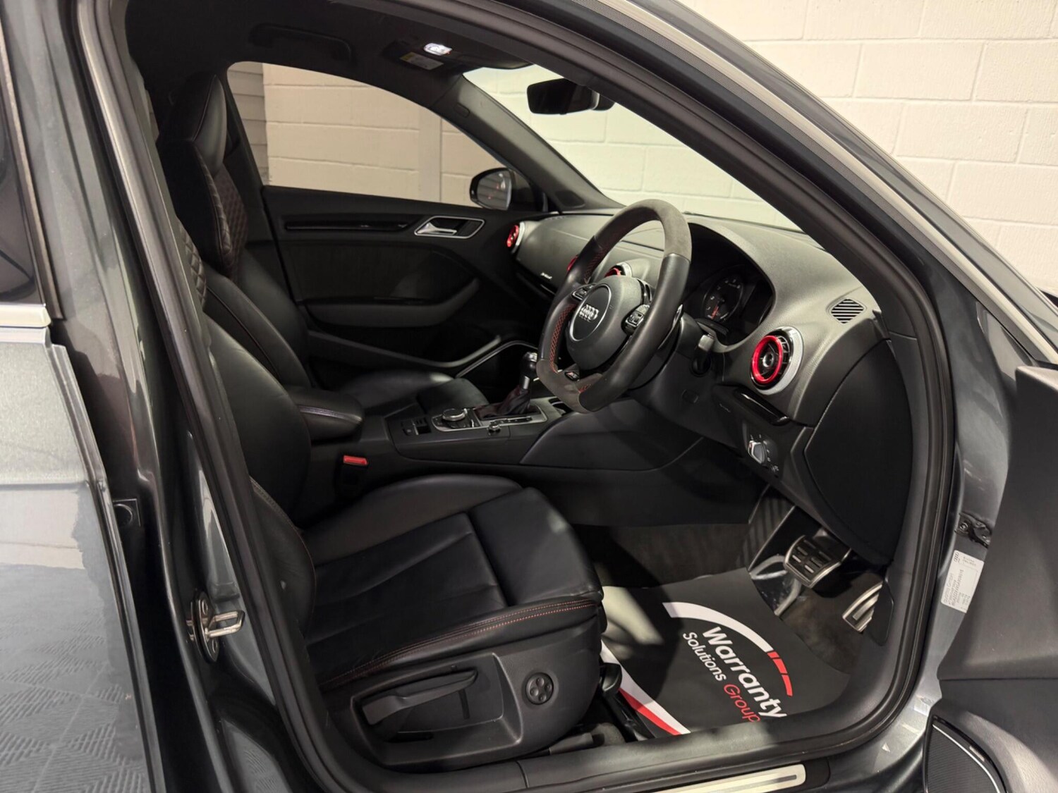 Used Audi RS3 2016 for sale - 77784059: Photo 36