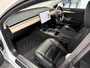 Used Tesla Model 3 2021 for sale - 75658557: Photo