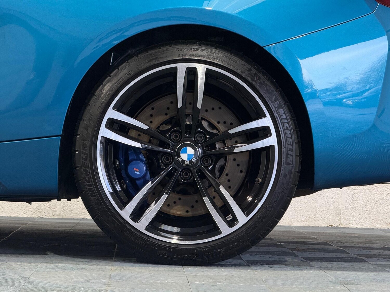 Used BMW M2 2017 for sale - 77637844: Photo 44