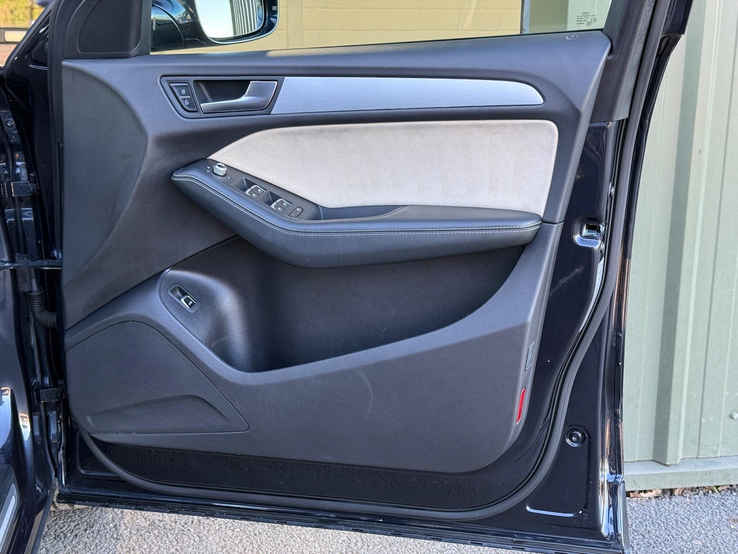 Used Audi Q5 2016 for sale - 77978245: Photo 29