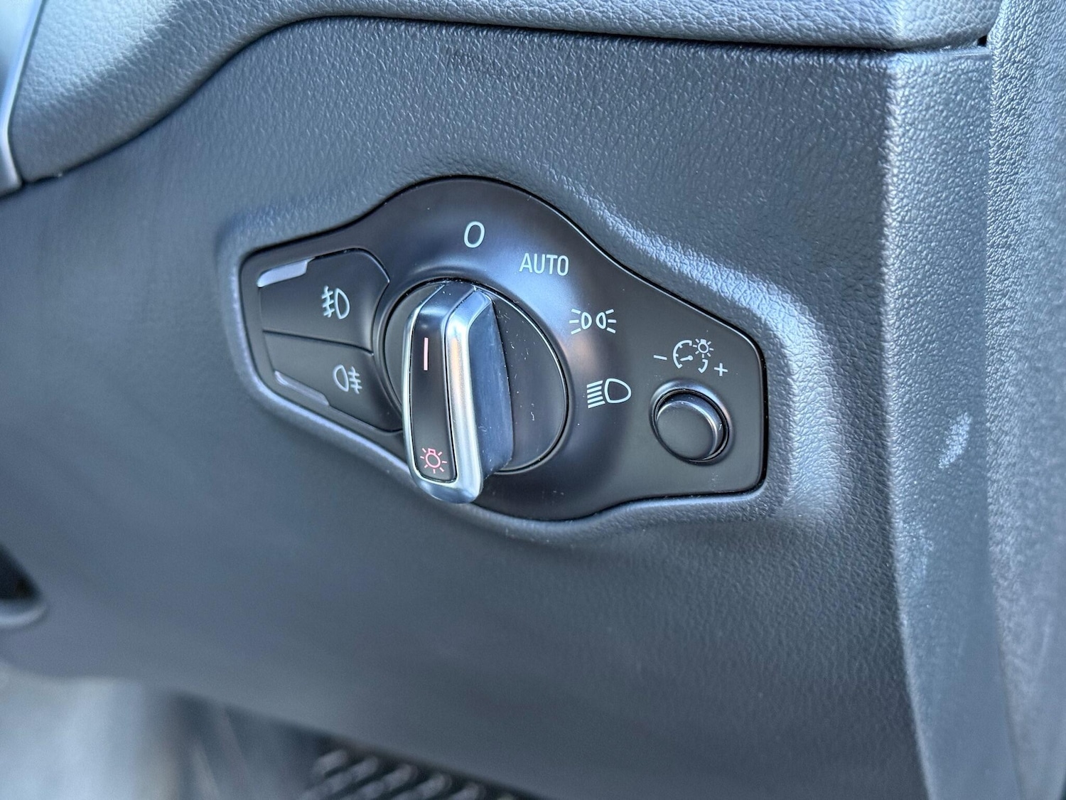 Used Audi Q5 2016 for sale - 77978245: Photo 30