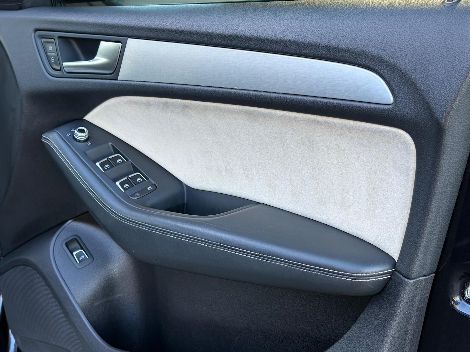 Used Audi Q5 2016 for sale - 77978245: Photo 32