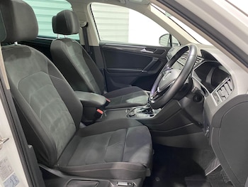 Used Volkswagen Tiguan 2018 for sale - 78809599: Photo