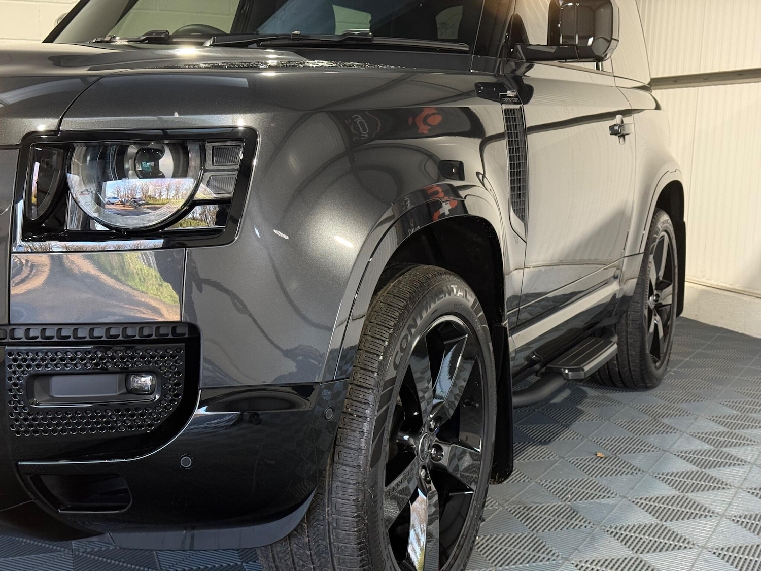 Used Land Rover Defender 2025 for sale - 76832230: Photo 10