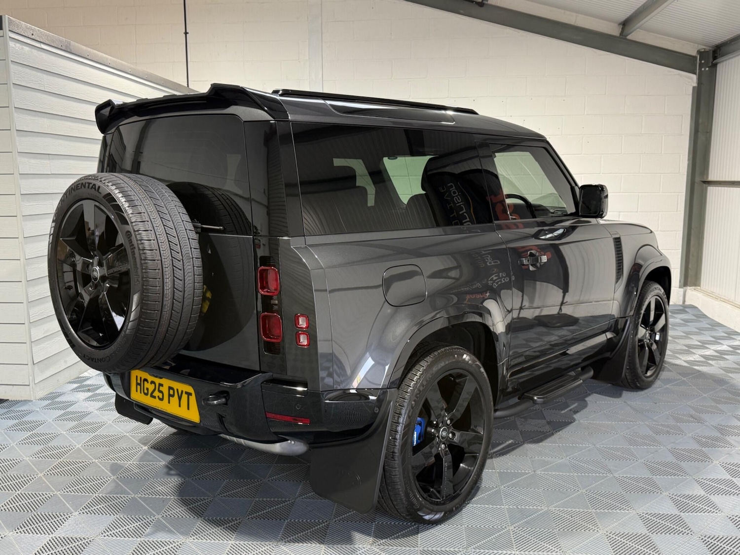 Used Land Rover Defender 2025 for sale - 76832230: Photo 28