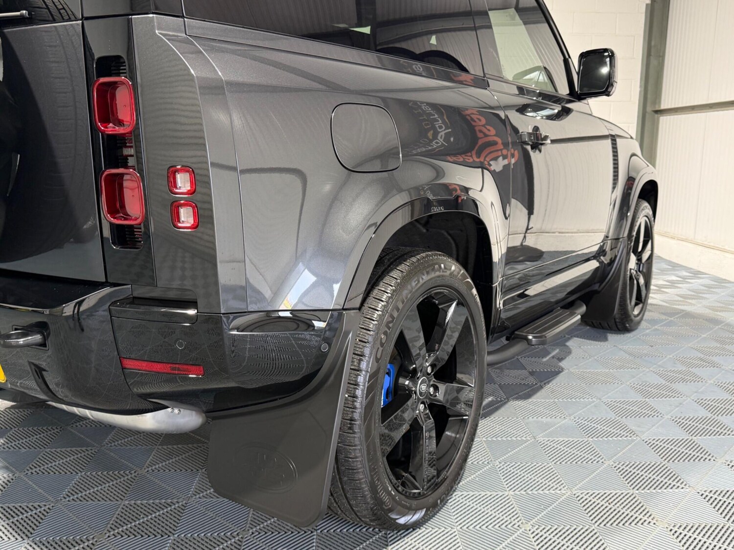 Used Land Rover Defender 2025 for sale - 76832230: Photo 29