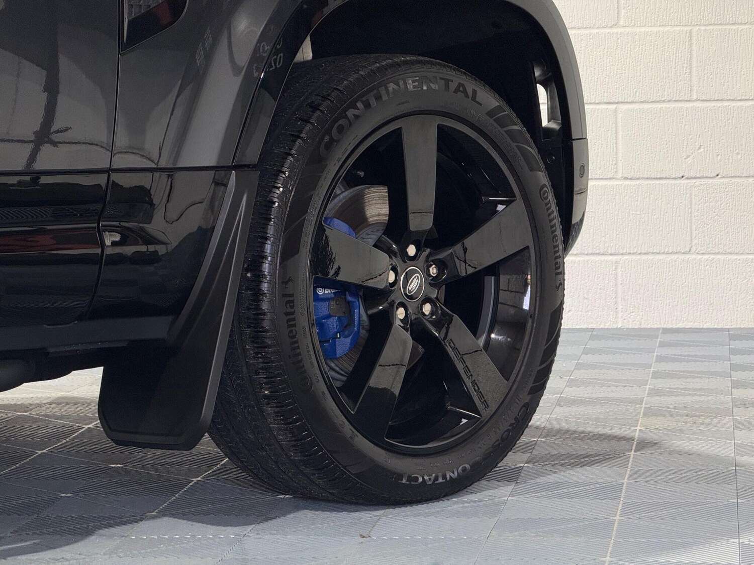 Used Land Rover Defender 2025 for sale - 76832230: Photo 45