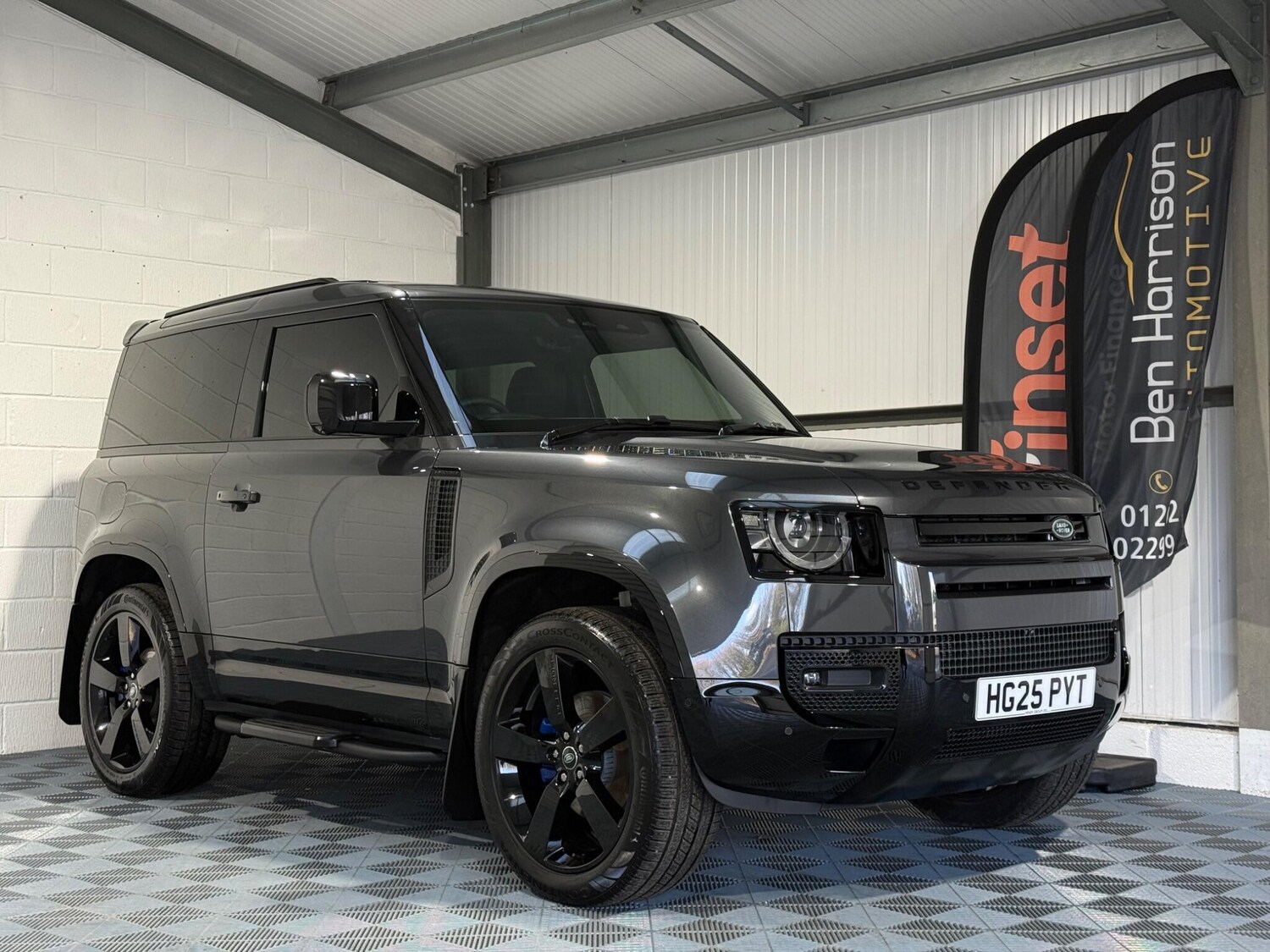 Used Land Rover Defender 2025 for sale - 76832230: Photo 7