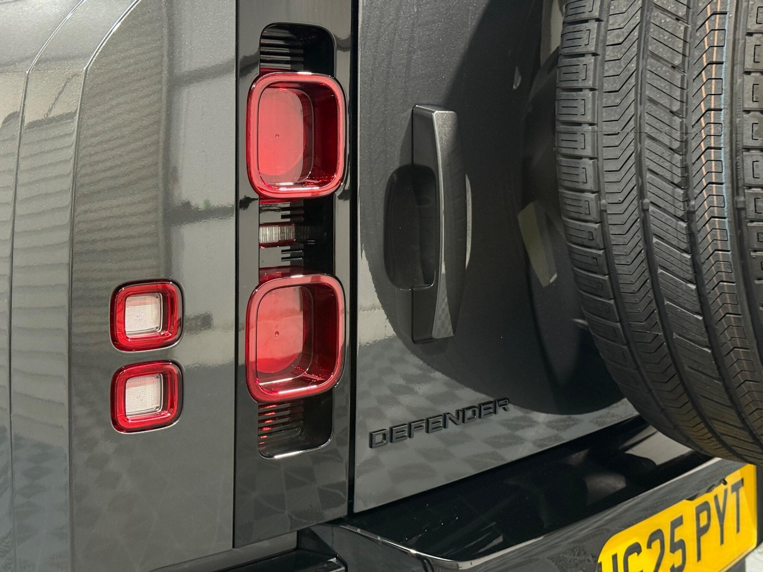 Used Land Rover Defender 2025 for sale - 76832230: Photo 72