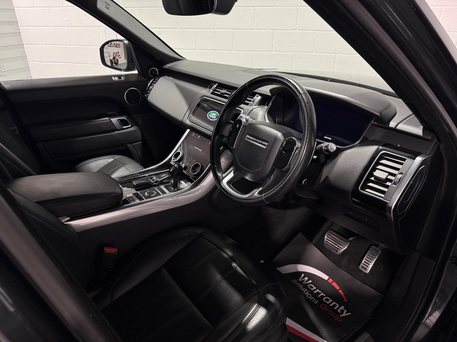 Used Land Rover Range Rover Sport 2018 for sale - 77091493: Photo 32