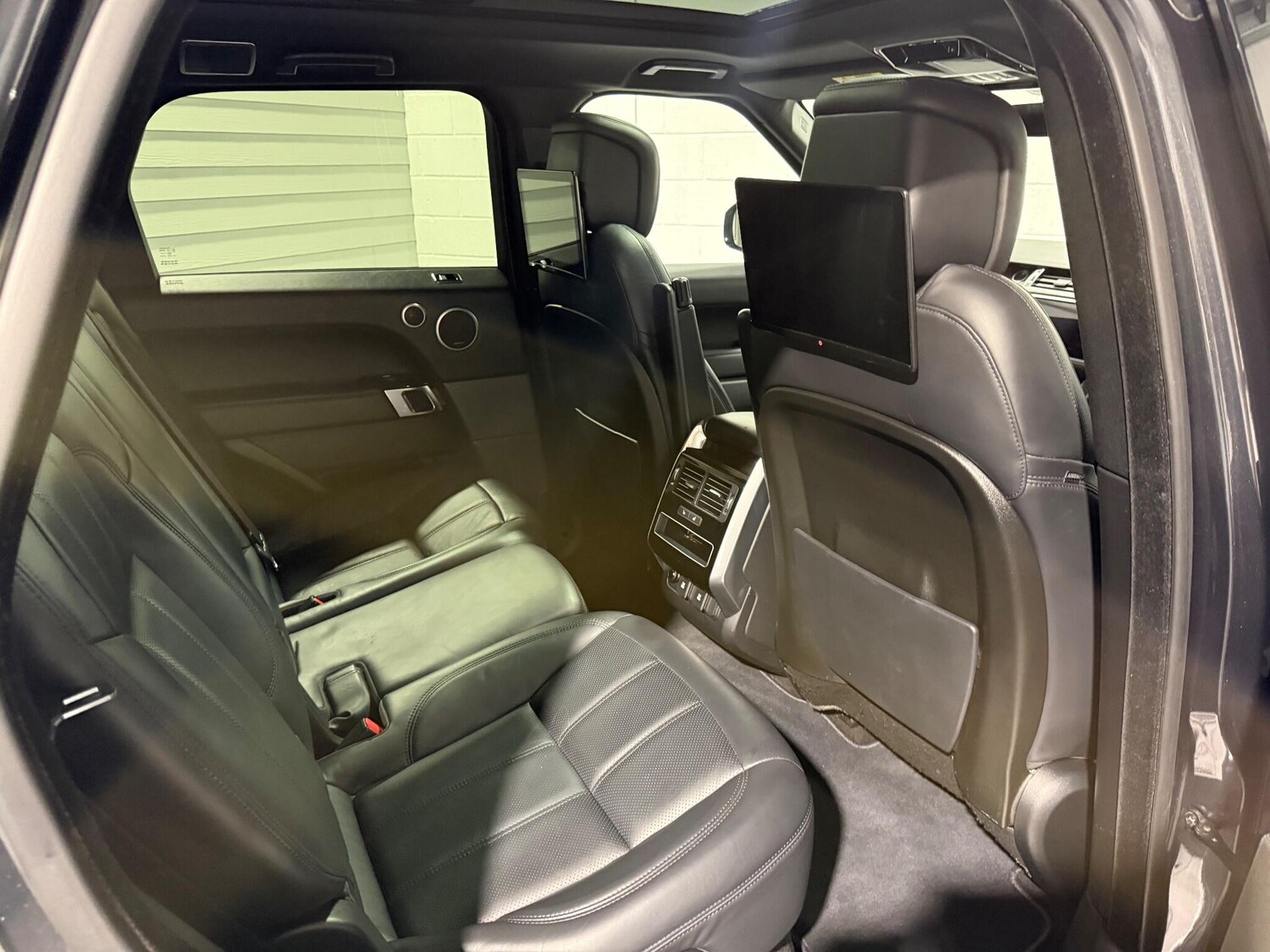 Used Land Rover Range Rover Sport 2018 for sale - 77091493: Photo 46