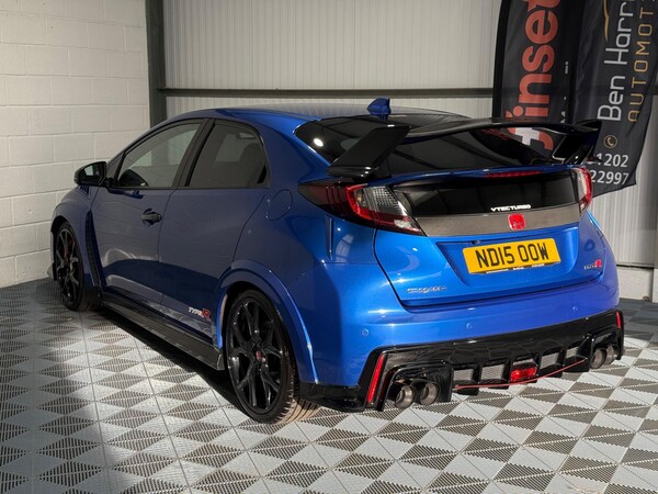 Used Honda Civic 2015 for sale - 76307415: Photo 17