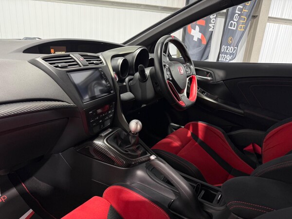 Used Honda Civic 2015 for sale - 76307415: Photo 36