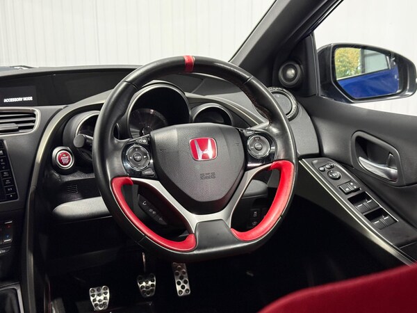 Used Honda Civic 2015 for sale - 76307415: Photo 39