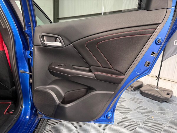 Used Honda Civic 2015 for sale - 76307415: Photo 50