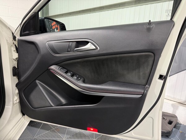Used Mercedes-Benz A-Class 2016 for sale - 76085133: Photo 73