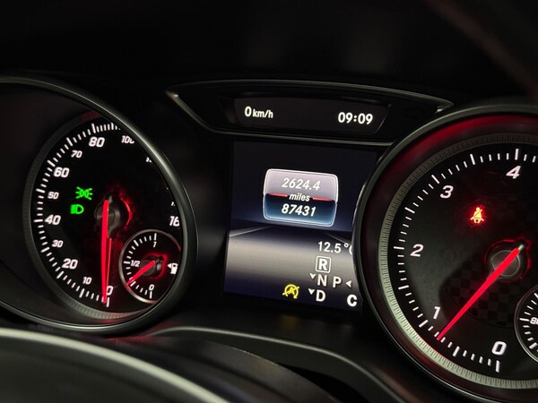 Used Mercedes-Benz A-Class 2016 for sale - 76085133: Photo 76