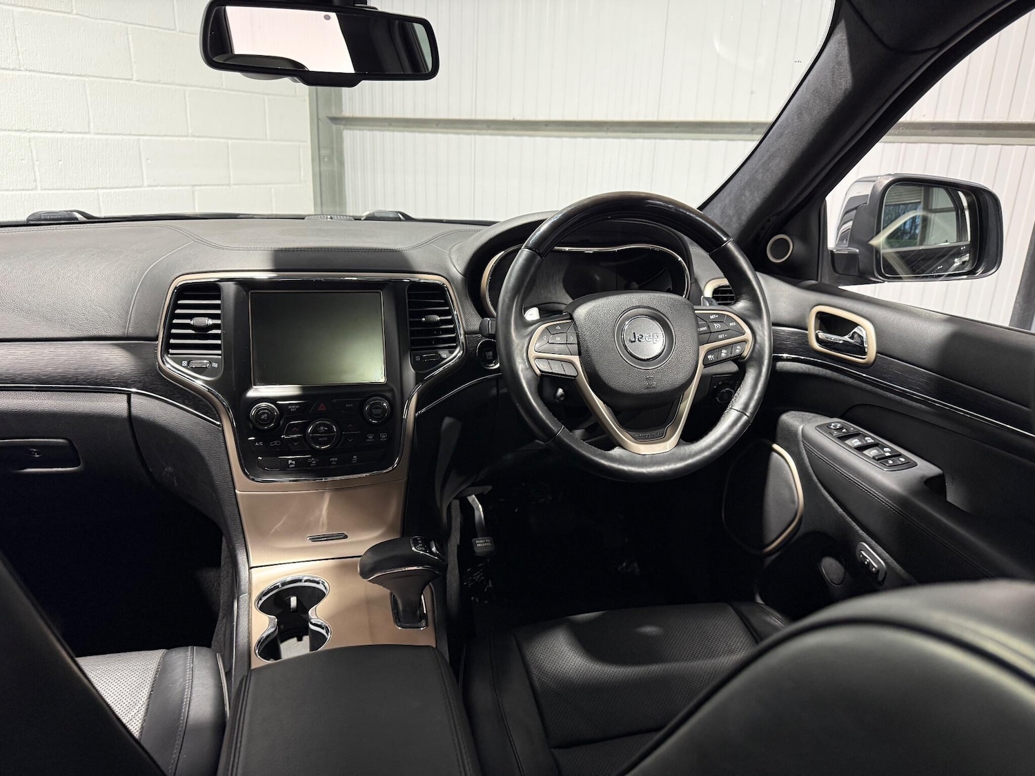 Used Jeep Grand Cherokee 2014 for sale - 77175286: Photo 38