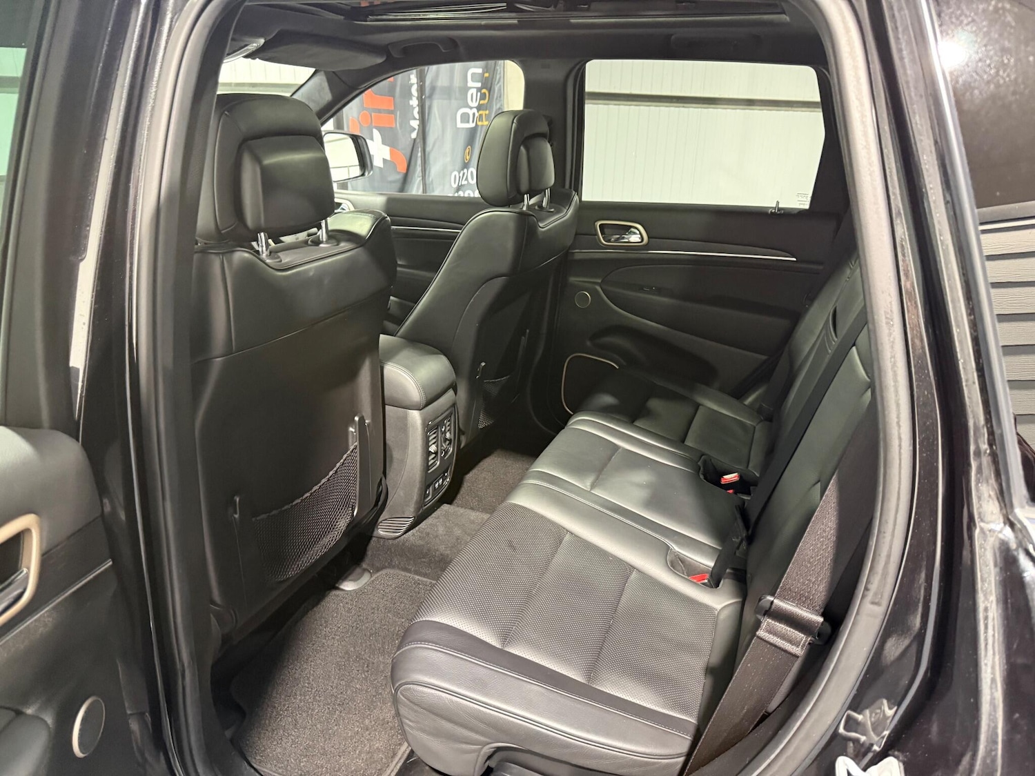 Used Jeep Grand Cherokee 2014 for sale - 77175286: Photo 45