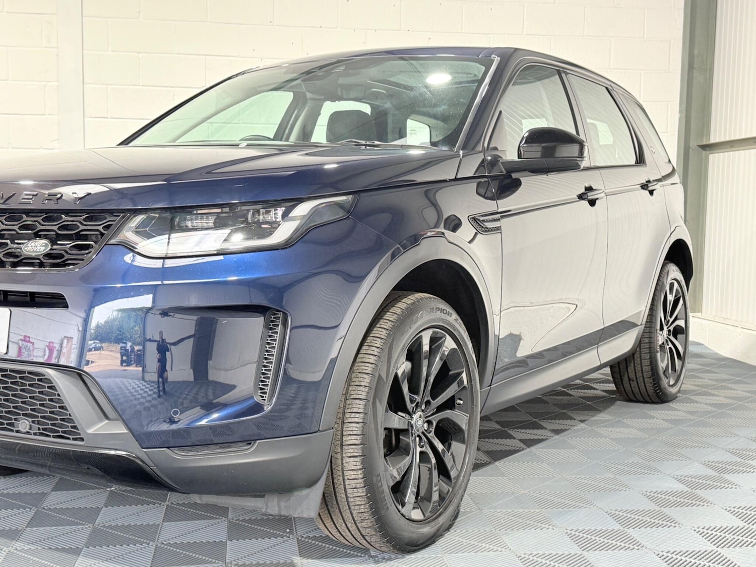 Used Land Rover Discovery Sport 2020 for sale - 76549049: Photo 13