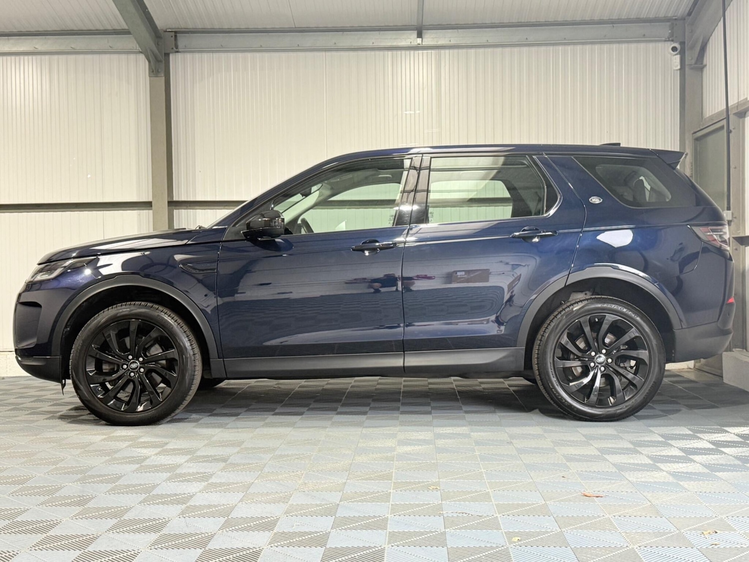 Used Land Rover Discovery Sport 2020 for sale - 76549049: Photo 17