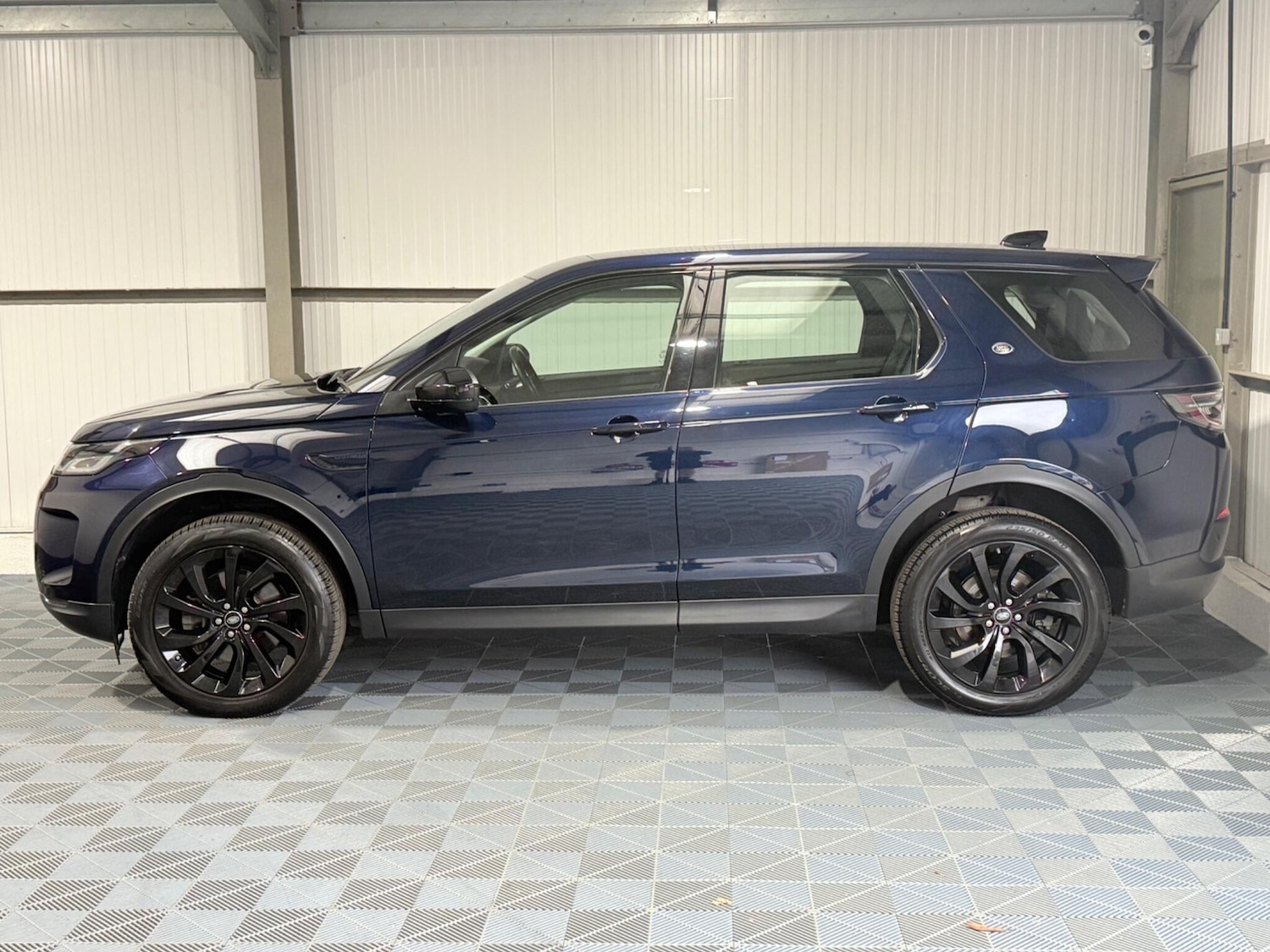 Used Land Rover Discovery Sport 2020 for sale - 76549049: Photo 18