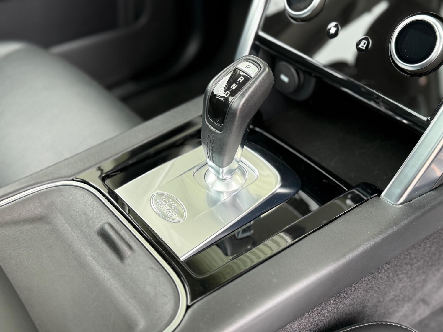 Used Land Rover Discovery Sport 2020 for sale - 76549049: Photo 28