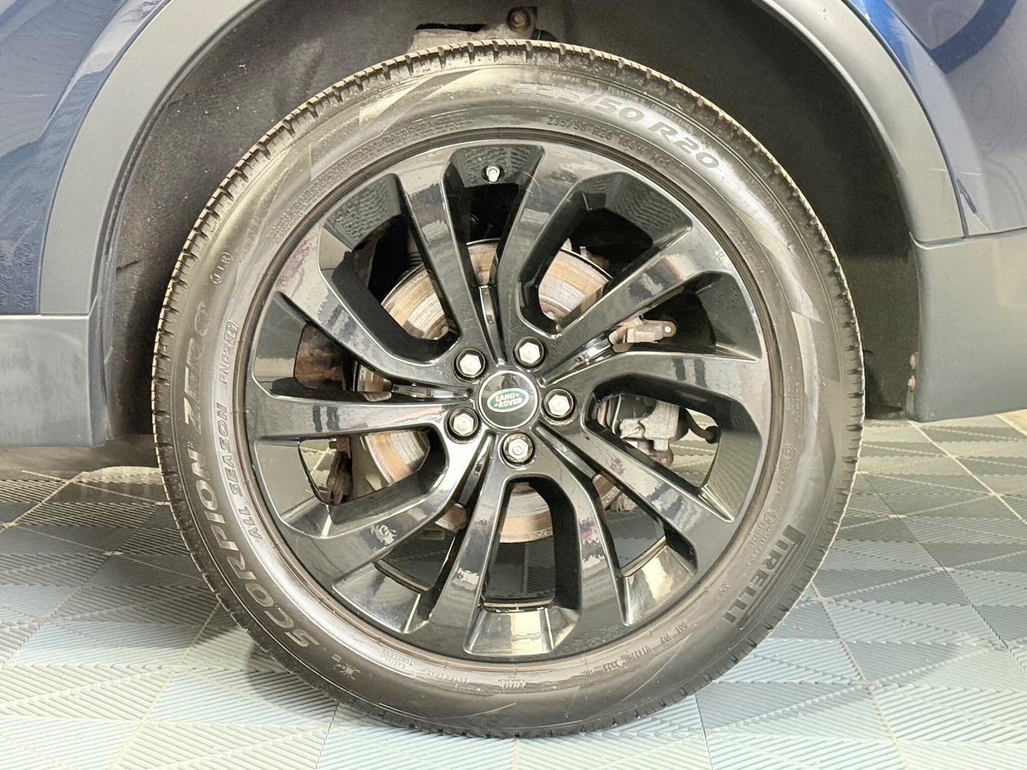 Used Land Rover Discovery Sport 2020 for sale - 76549049: Photo 51