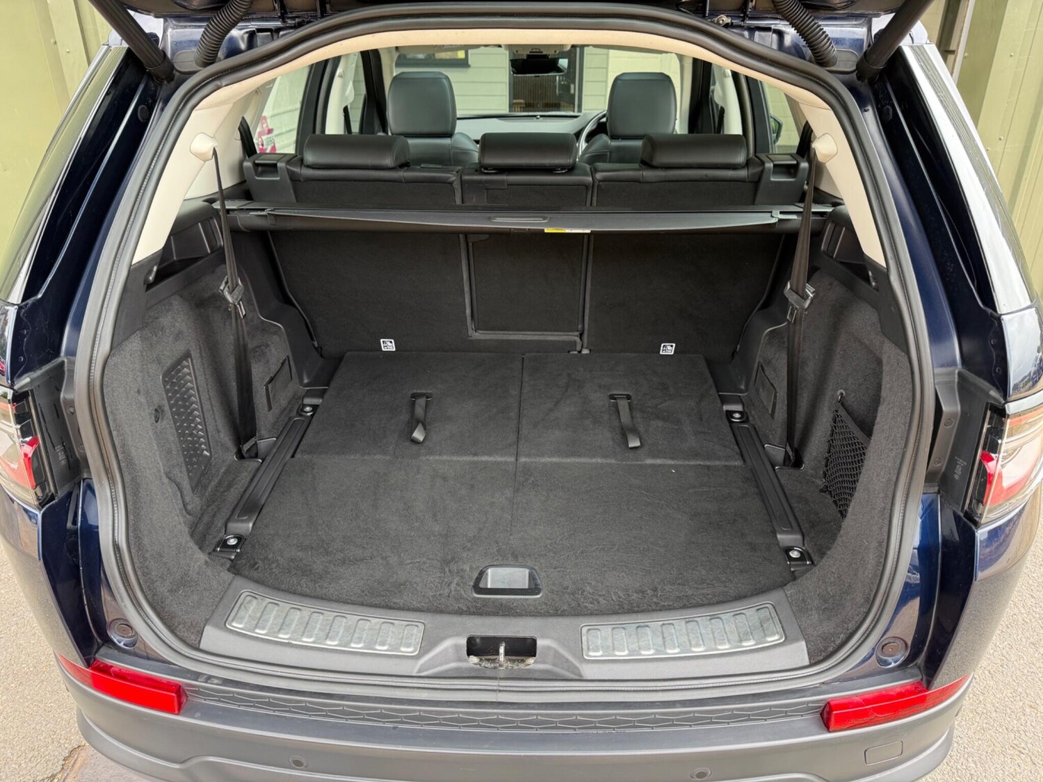 Used Land Rover Discovery Sport 2020 for sale - 76549049: Photo 56