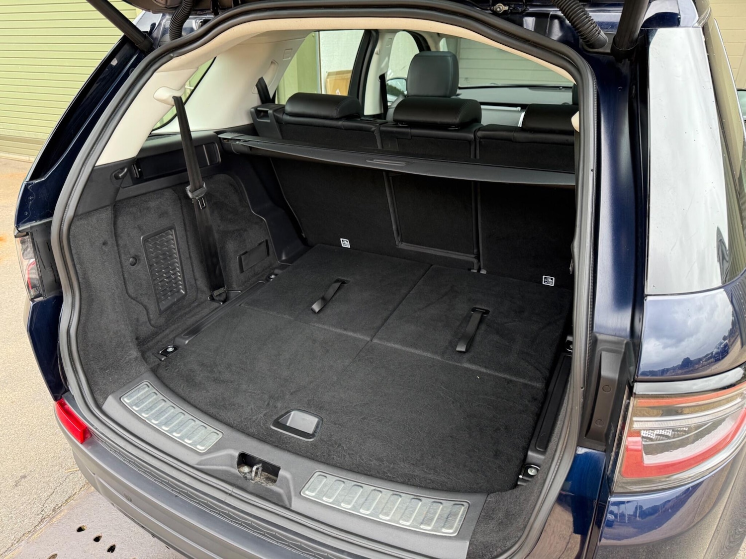 Used Land Rover Discovery Sport 2020 for sale - 76549049: Photo 57