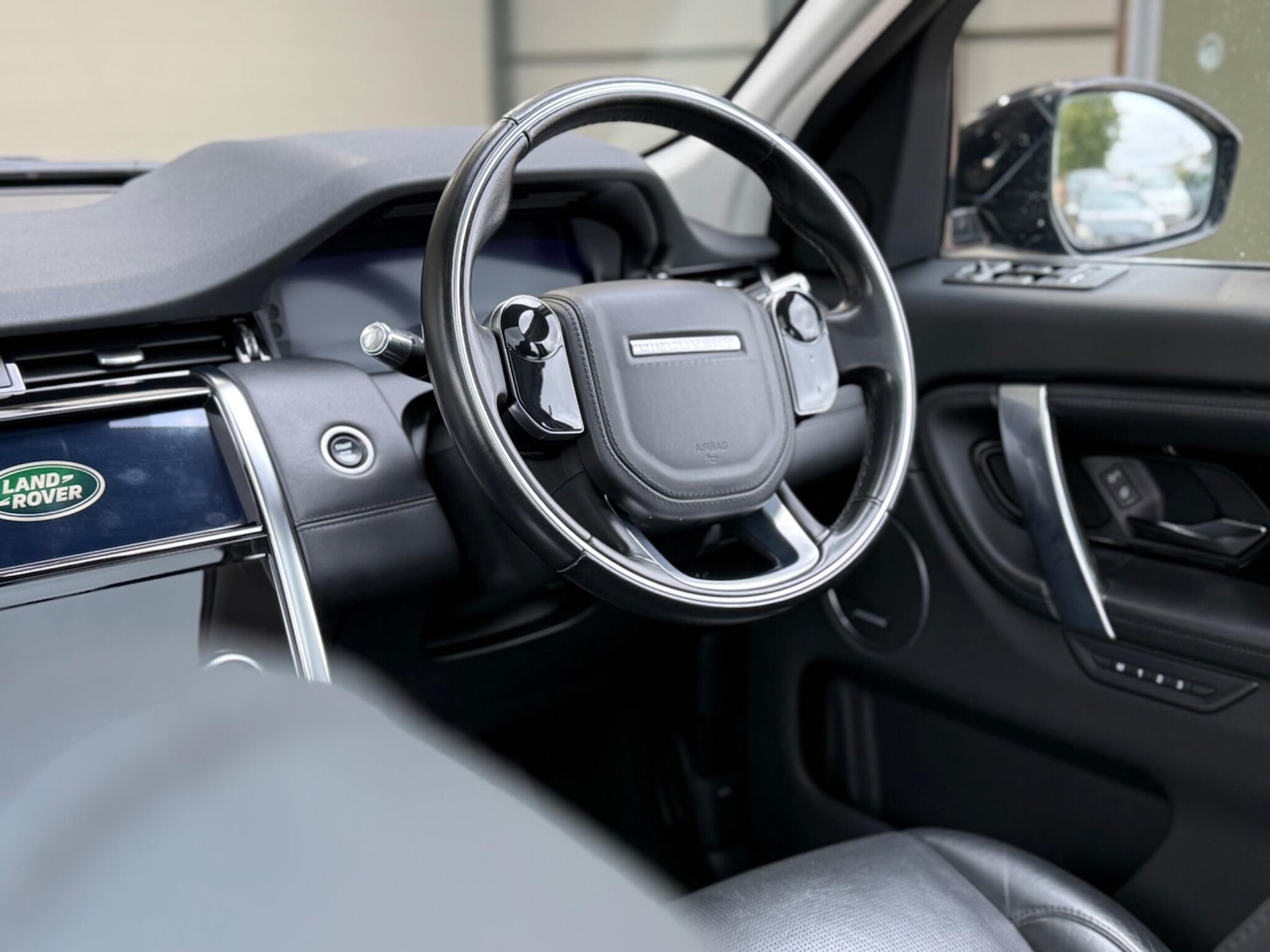 Used Land Rover Discovery Sport 2020 for sale - 76549049: Photo 59