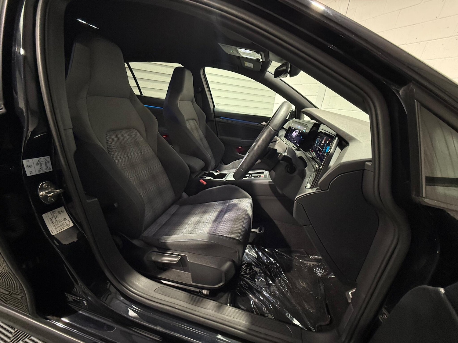 Used Volkswagen Golf 2021 for sale - 76975834: Photo 29