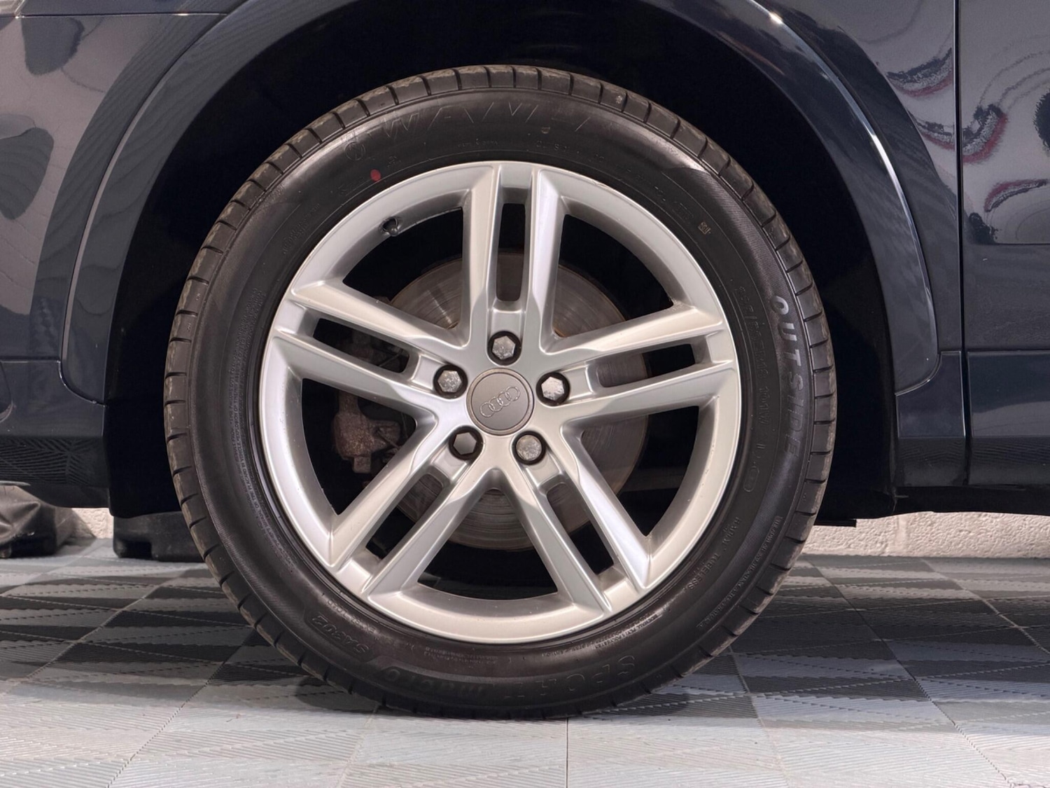 Used Audi Q3 2012 for sale - 77783093: Photo 47