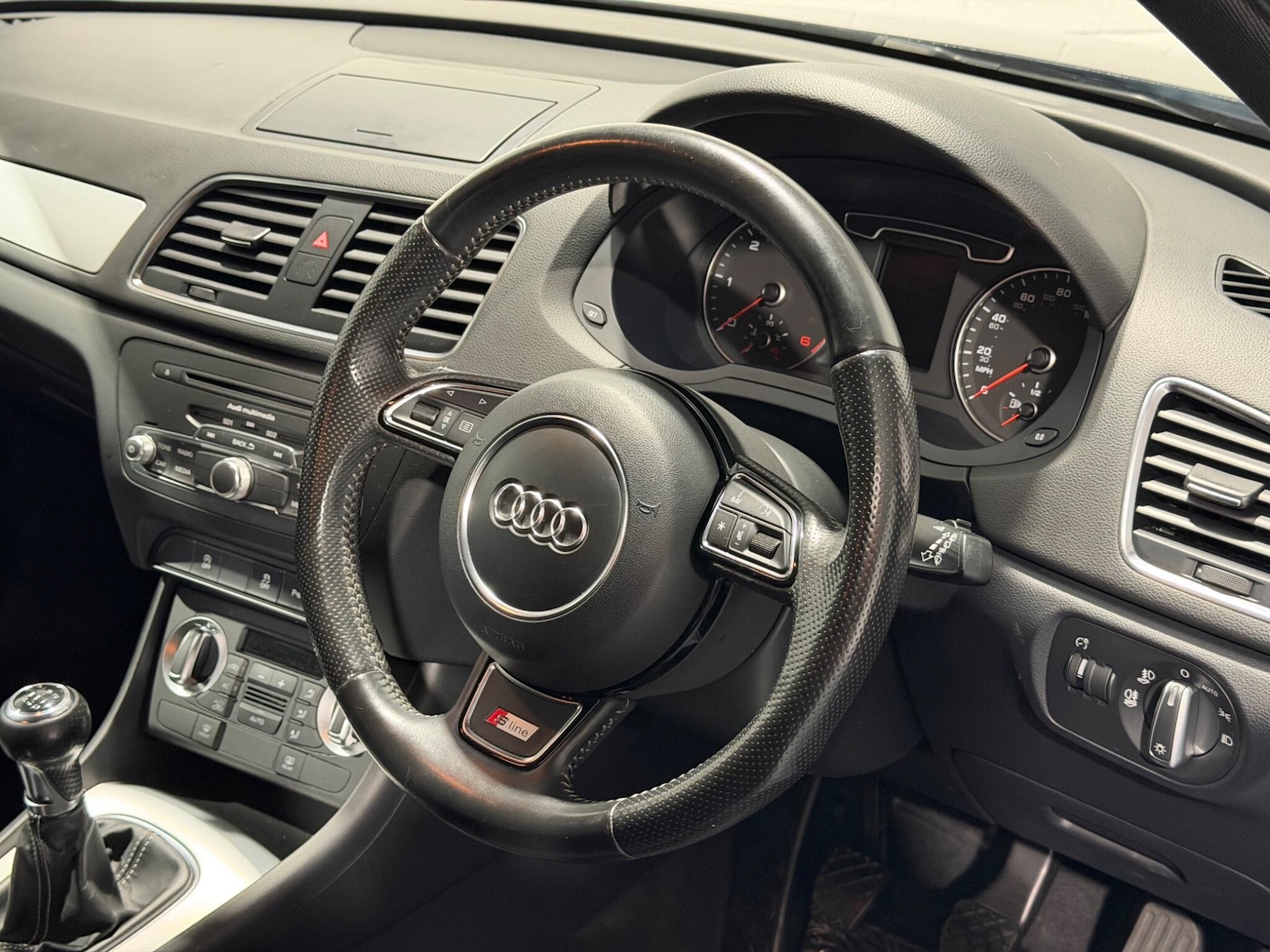 Used Audi Q3 2012 for sale - 77783093: Photo 54