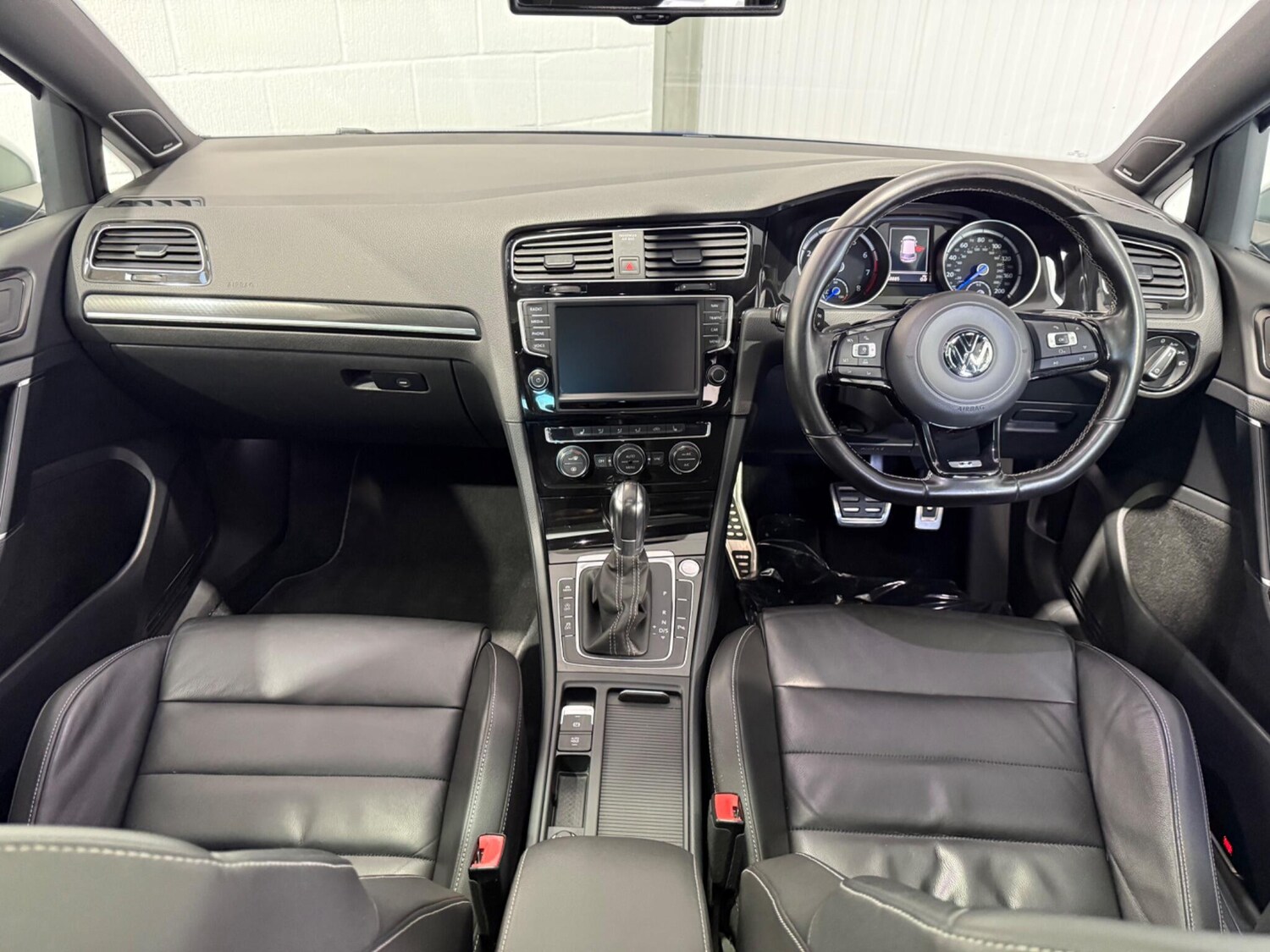 Used Volkswagen Golf 2015 for sale - 76349140: Photo 37