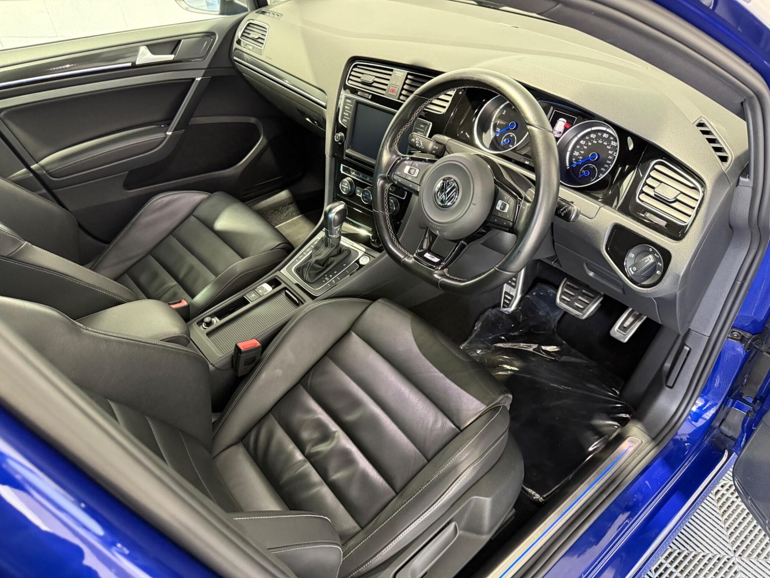 Used Volkswagen Golf 2015 for sale - 76349140: Photo 39