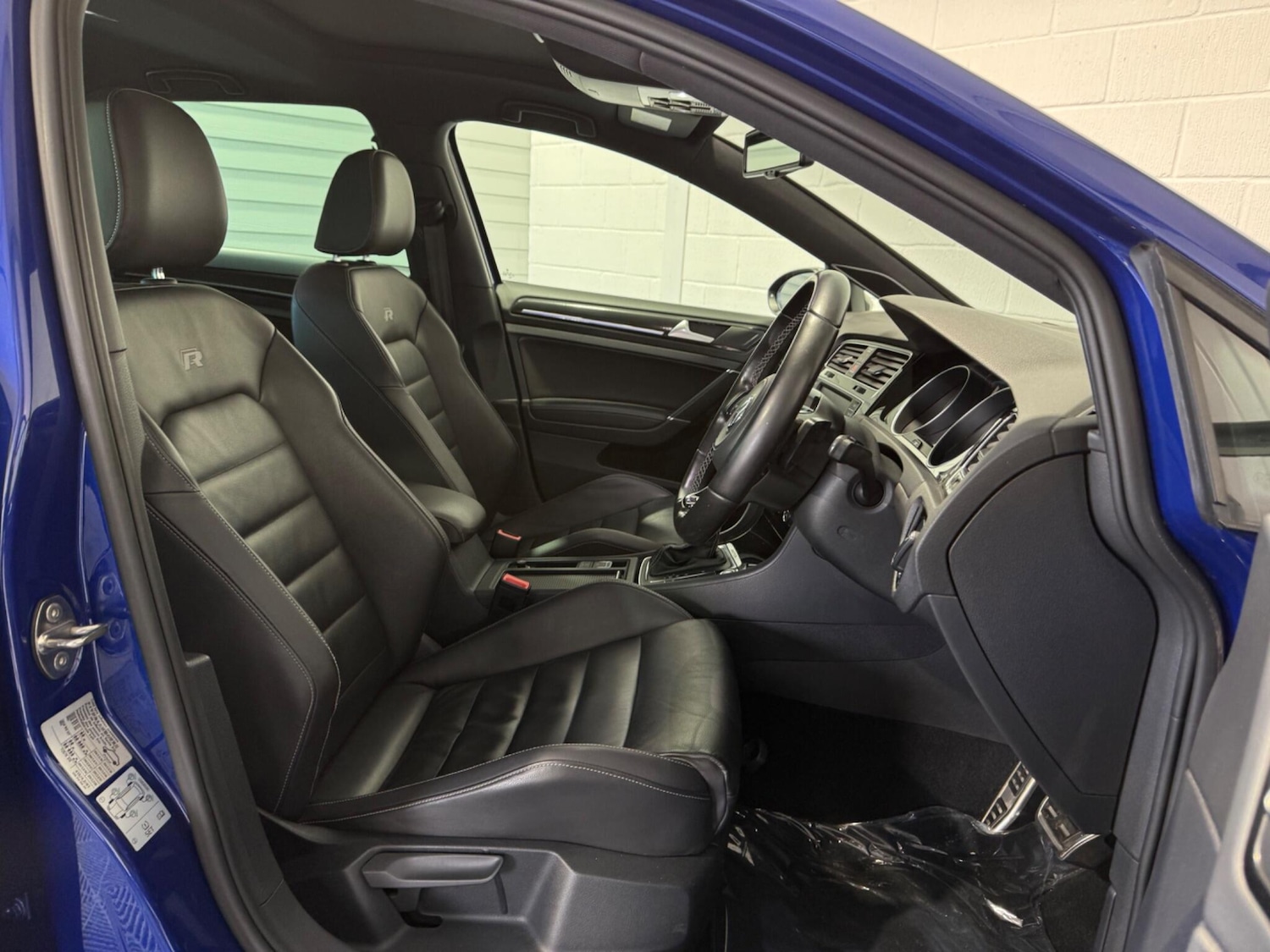 Used Volkswagen Golf 2015 for sale - 76349140: Photo 41