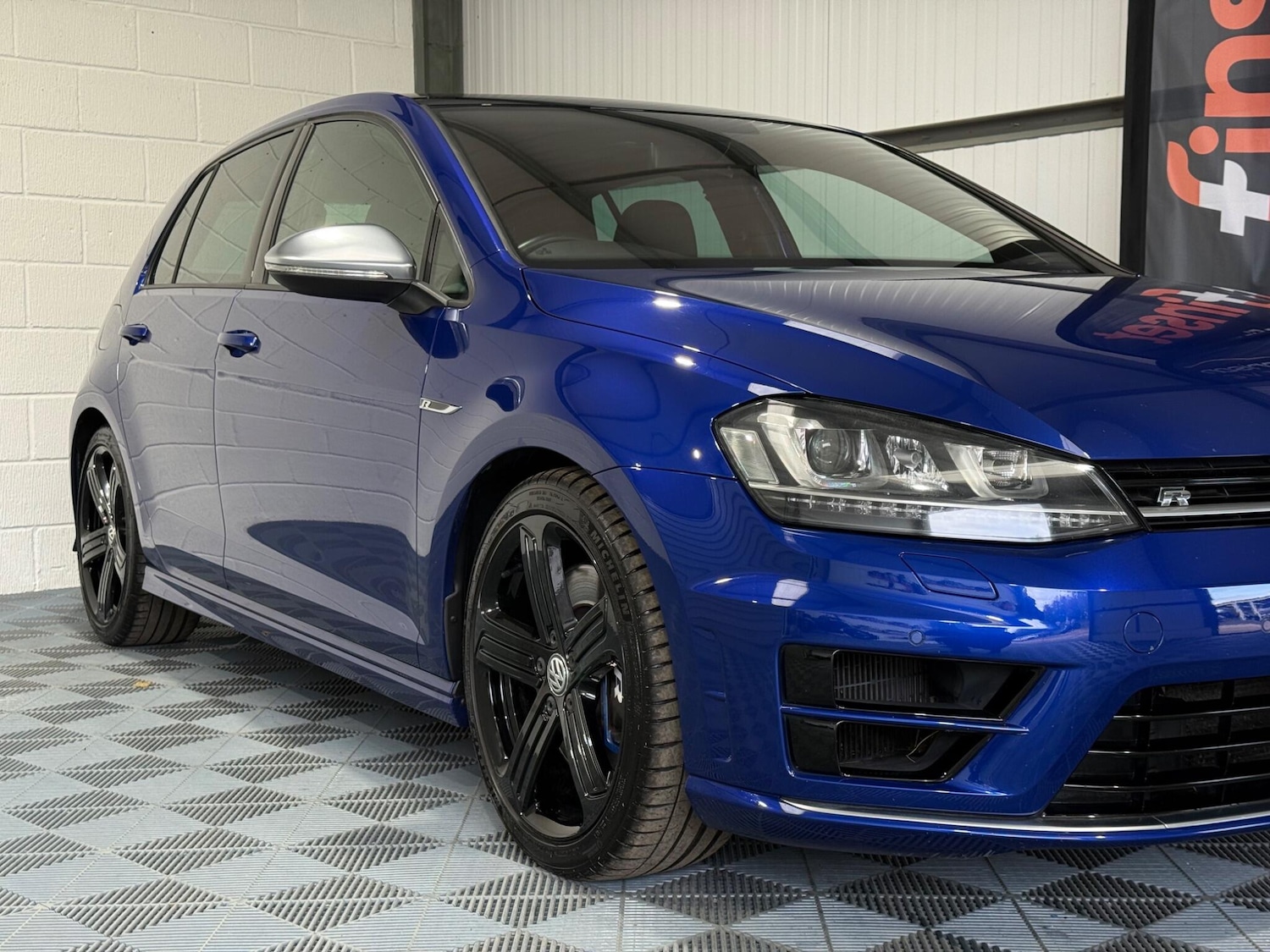 Used Volkswagen Golf 2015 for sale - 76349140: Photo 9