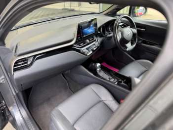 Used Toyota C-HR 2019 for sale - 74599658: Photo