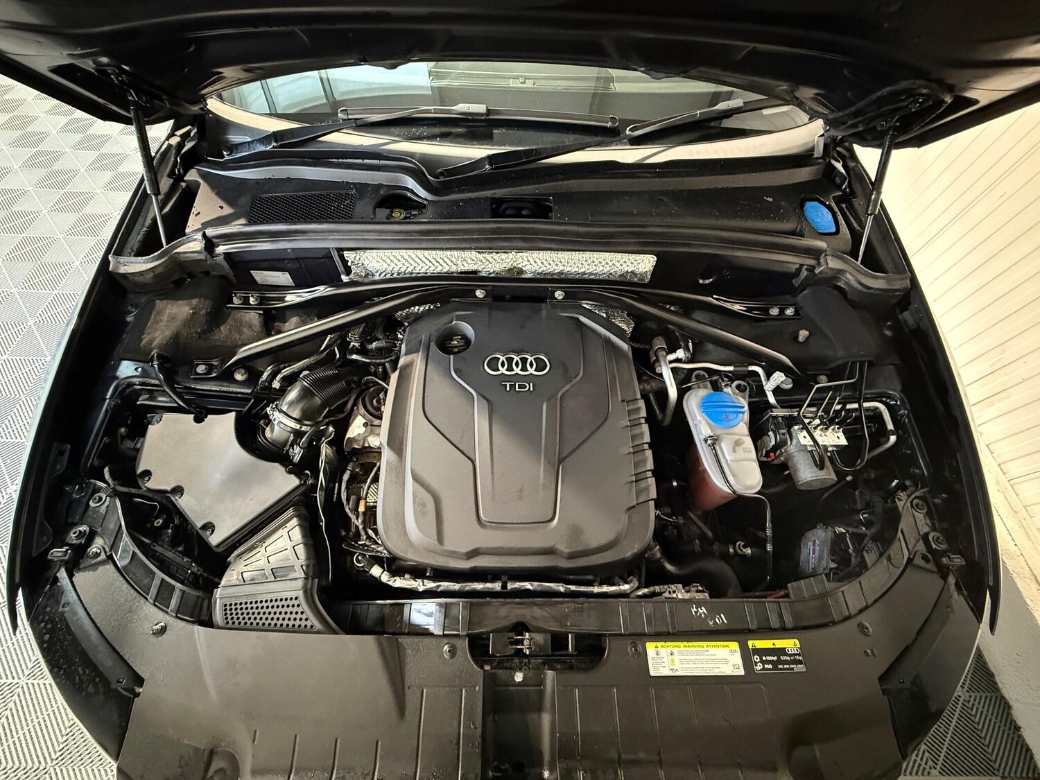 Used Audi Q5 2016 for sale - 77102049: Photo 37