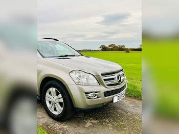 Used Mercedes-Benz GL Class 2007 for sale - 76577331: Photo