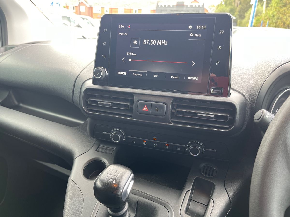 Used Vauxhall Combo Life 2020 for sale - 76475061: Photo 14