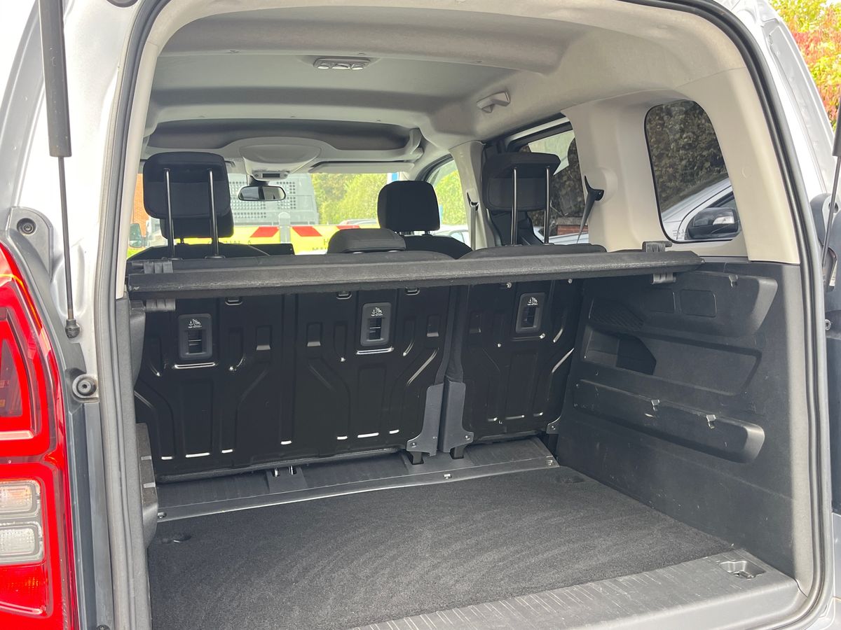 Used Vauxhall Combo Life 2020 for sale - 76475061: Photo 24