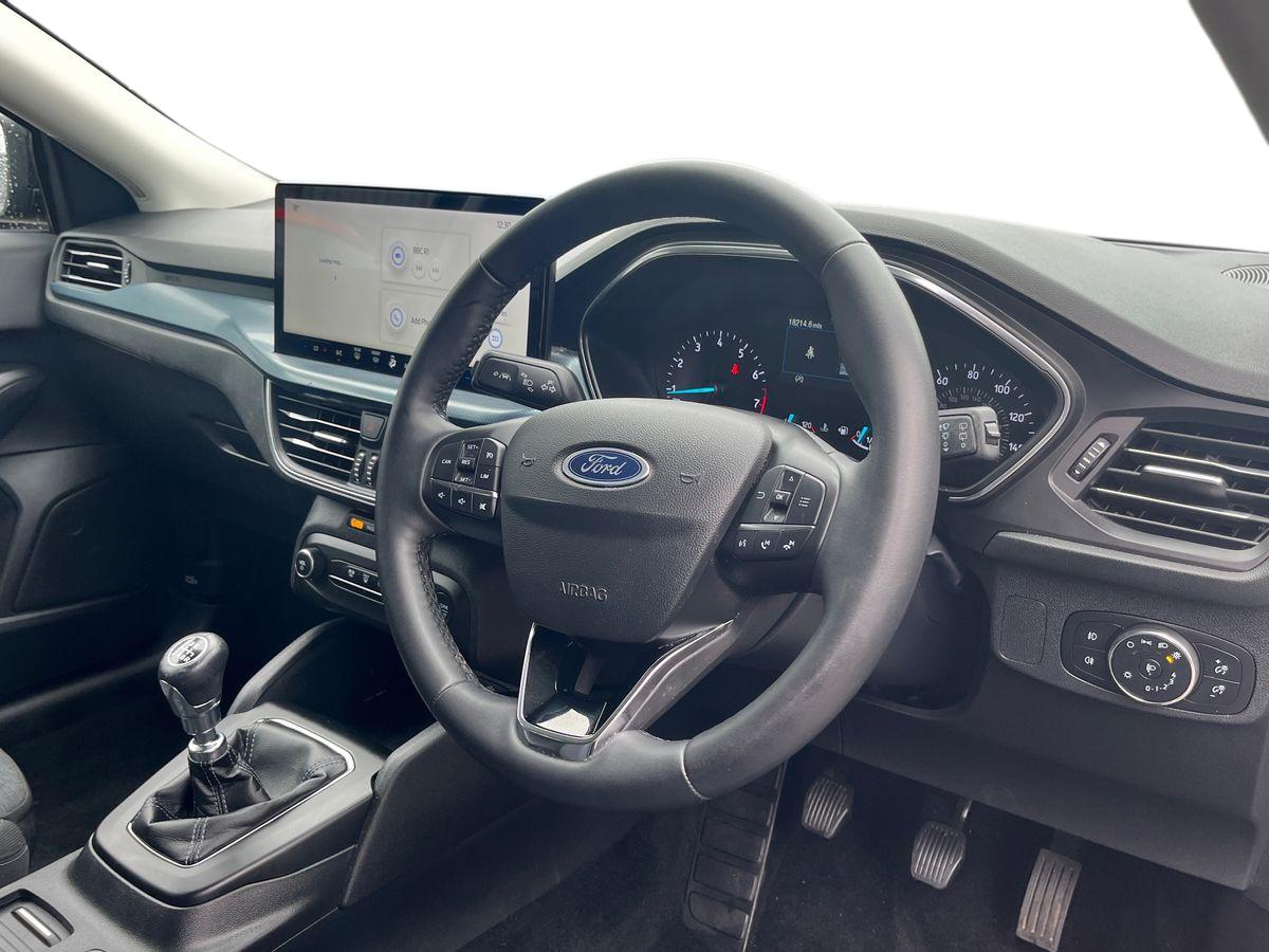 Used Ford Focus 2023 for sale - 76869438: Photo 10